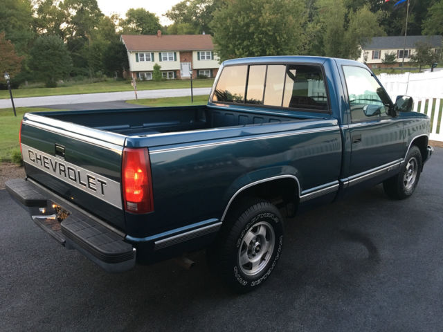 1990 Chevrolet C/K Pickup 1500 - photo 5