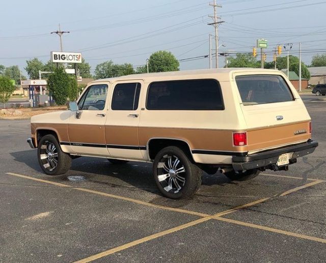 1990 Chevrolet Suburban