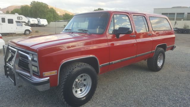 1990 Chevrolet Suburban 2500