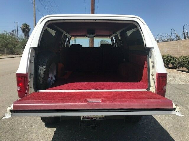 1990 Chevrolet Suburban - photo 11