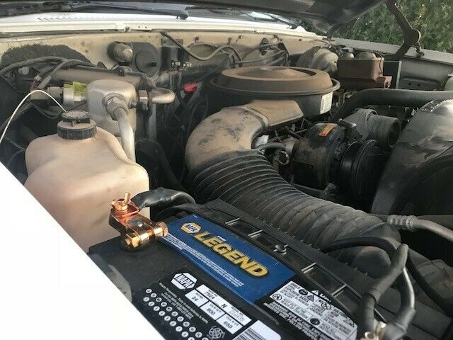 1990 Chevrolet Suburban - photo 12