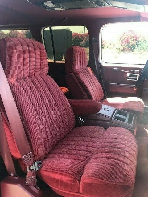 1990 Chevrolet Suburban - photo 7