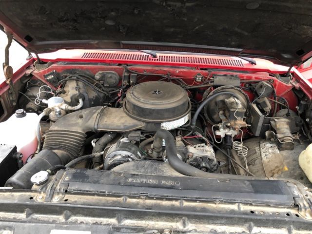 1990 Chevrolet Suburban - photo 12