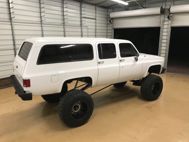 1990 Chevrolet Suburban - photo 3