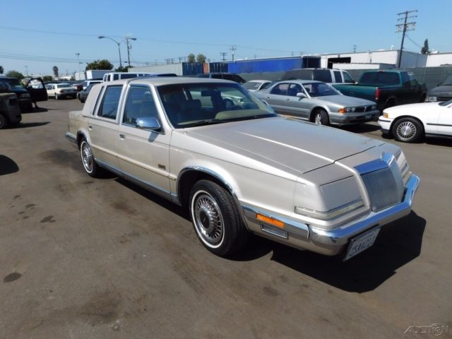 1990 Chrysler Imperial - photo 7