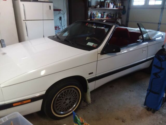 1990 Chrysler LeBaron - photo 3