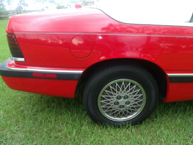 1990 Chrysler LeBaron Highline - photo 5
