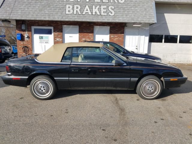 1990 Chrysler LeBaron Convertible