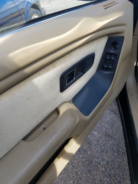 1990 Chrysler LeBaron Convertible - photo 7
