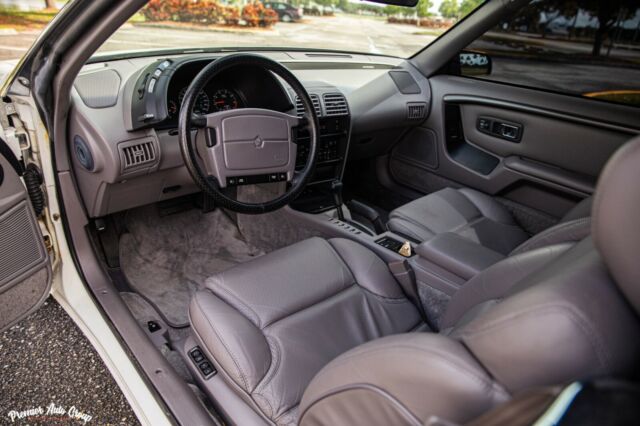 1990 Chrysler LeBaron GTC Turbo, Limited - photo 10