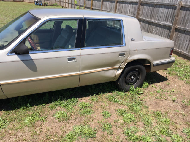1990 Chrysler New Yorker - photo 2