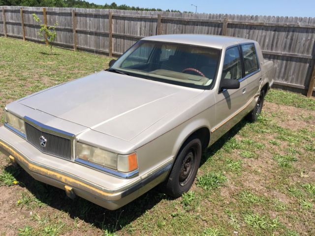 1990 Chrysler New Yorker - photo 3