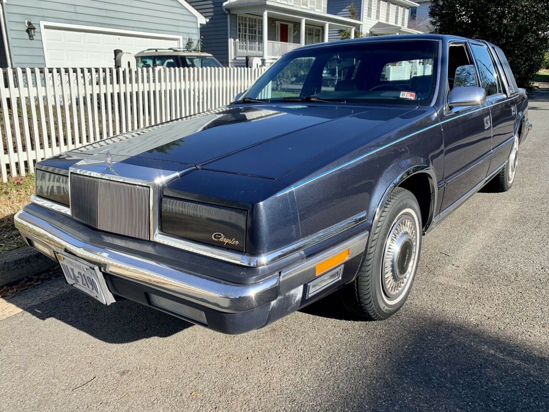 1990 Chrysler New Yorker FIFTH AVENUE - photo 2