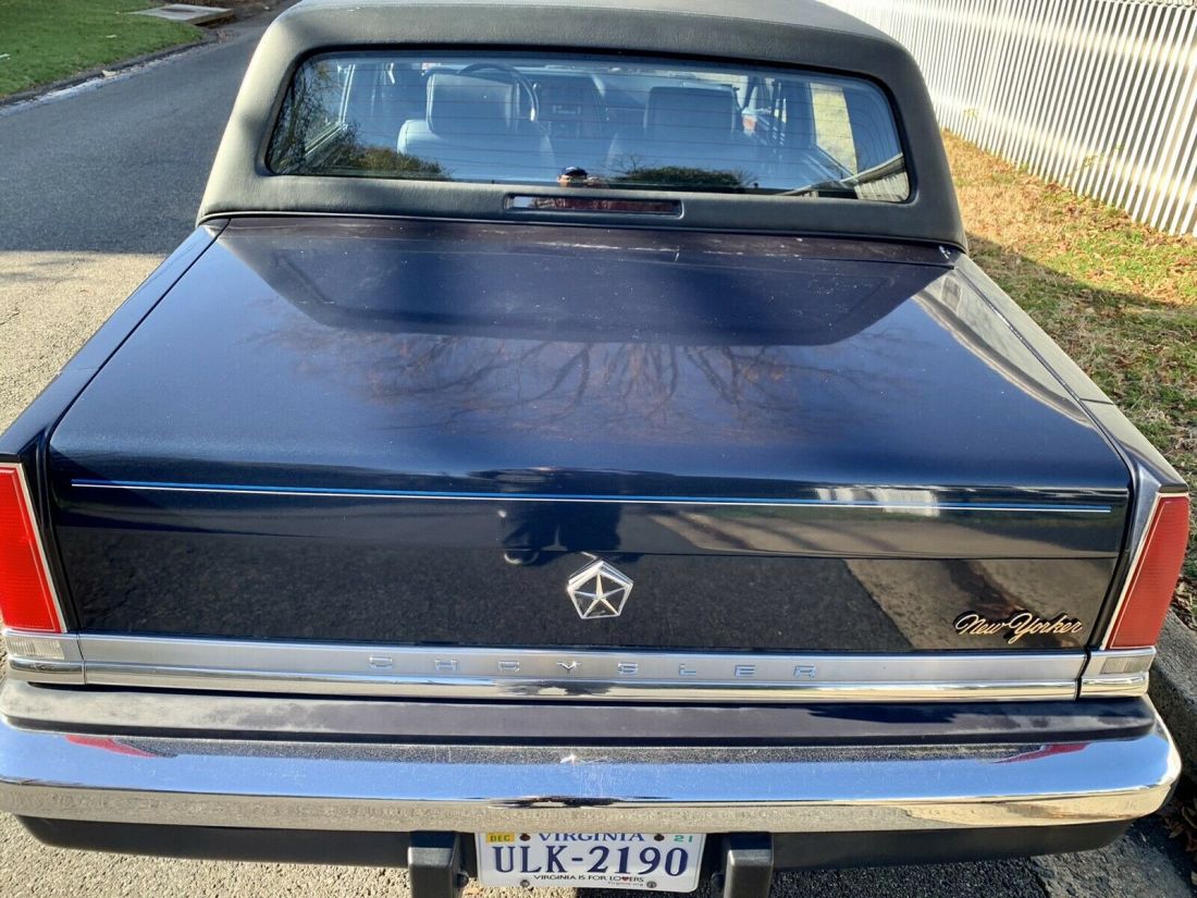 1990 Chrysler New Yorker FIFTH AVENUE - photo 5