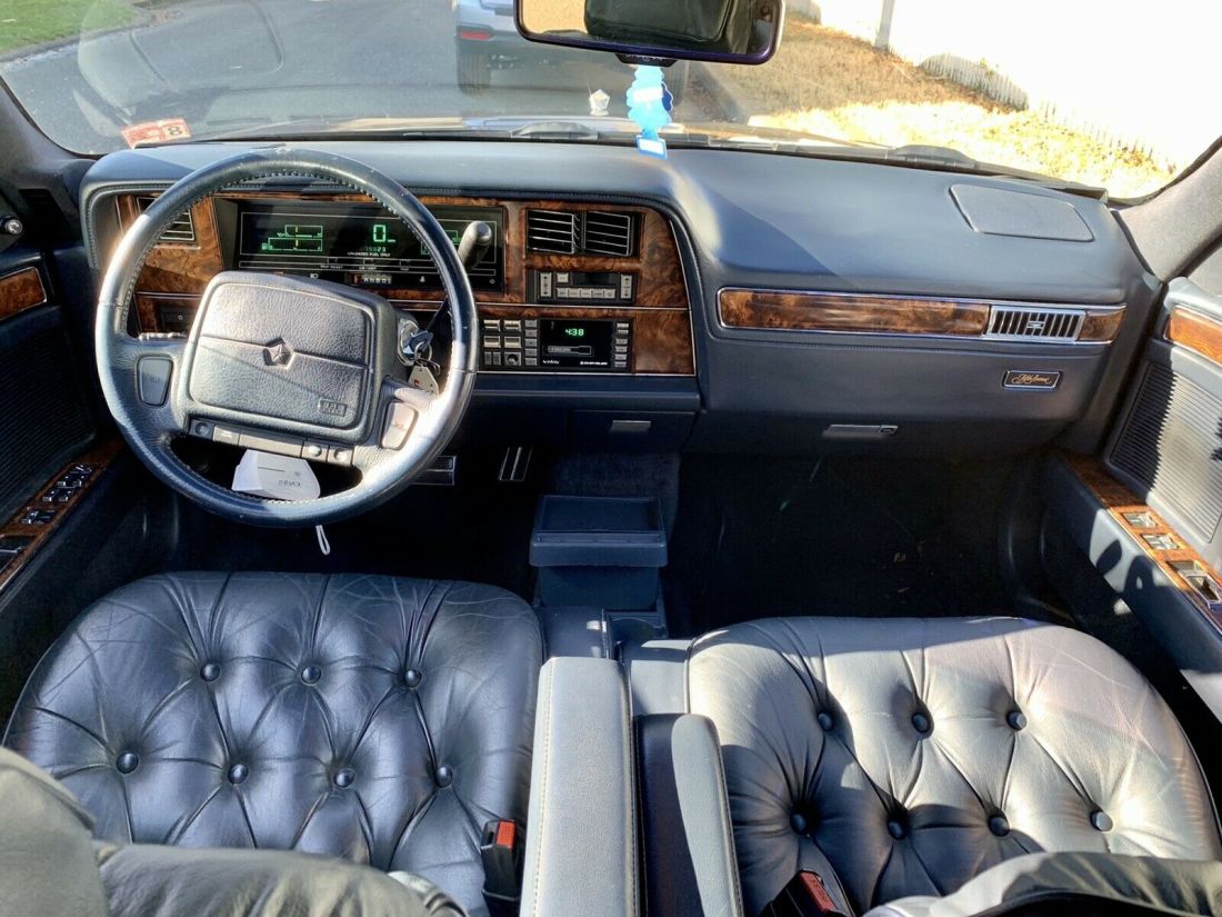 1990 Chrysler New Yorker FIFTH AVENUE - photo 8