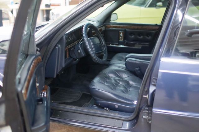 1990 Chrysler New Yorker - photo 4