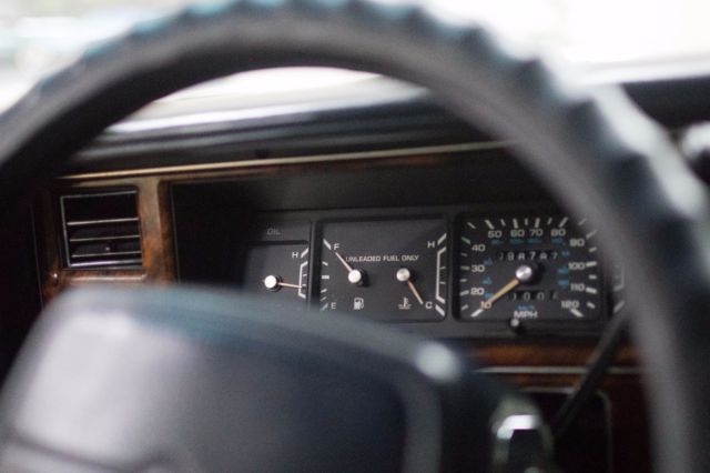 1990 Chrysler New Yorker - photo 5