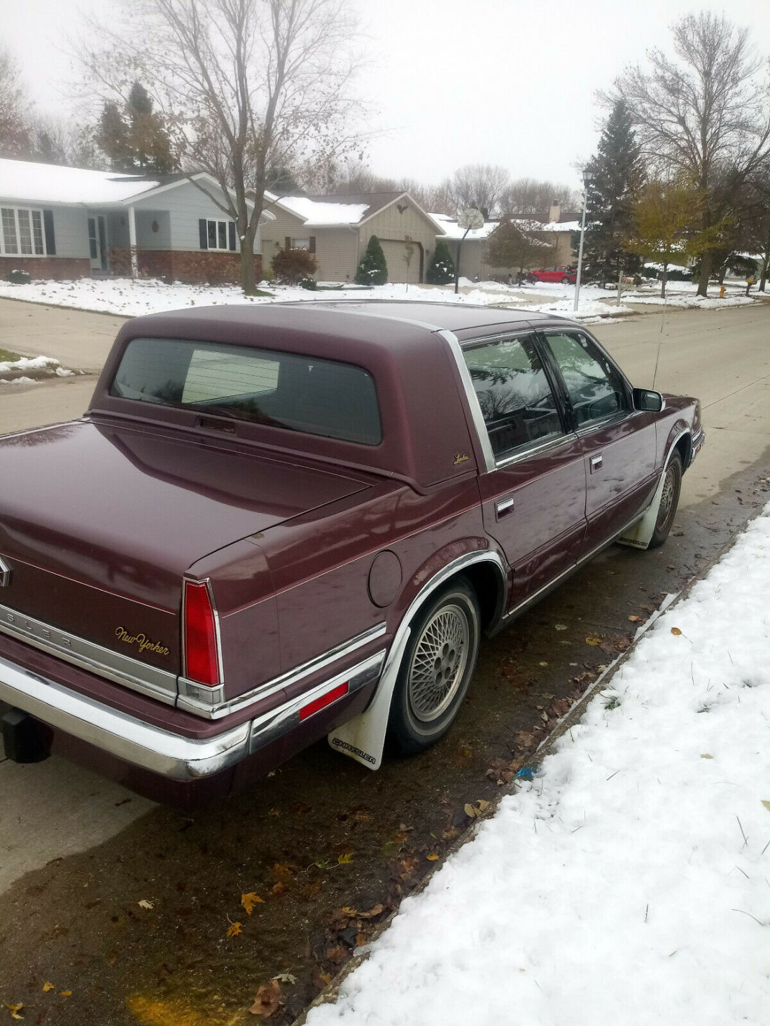 1990 Chrysler New Yorker - photo 2