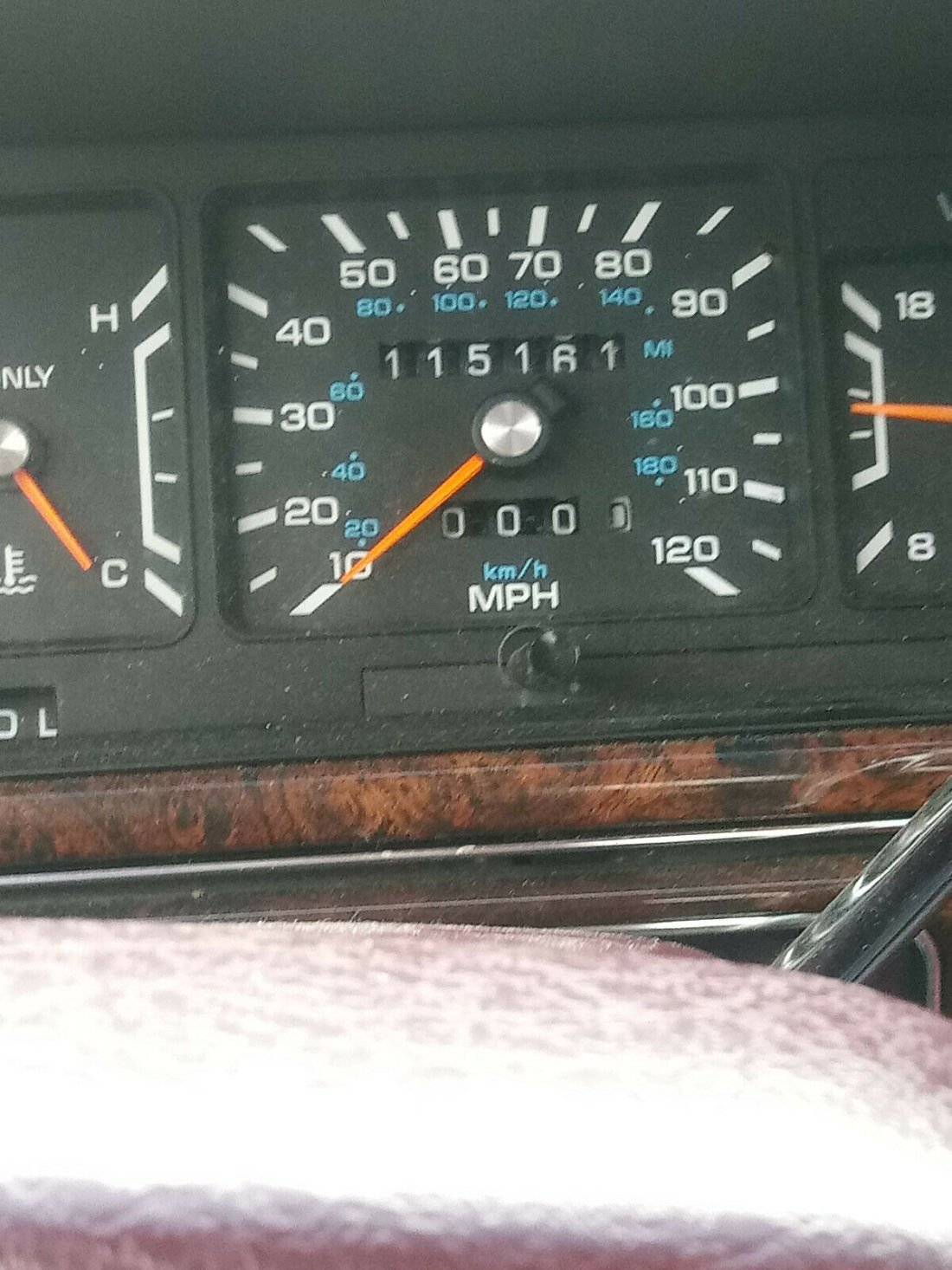 1990 Chrysler New Yorker - photo 7