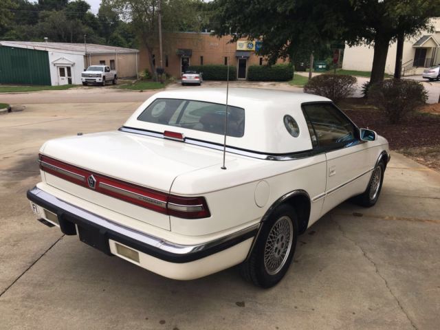 1990 Chrysler T-C BY MESERATI - photo 9