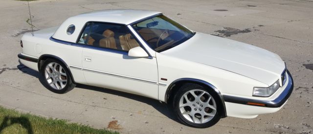 1990 Chrysler TC by Maserati 16v TC Arctic White 1990 Chrysler Chrysler TC by Maserati