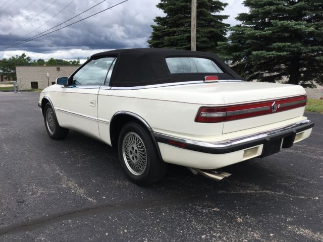 1990 Chrysler TC by Maserati Convertible - photo 5