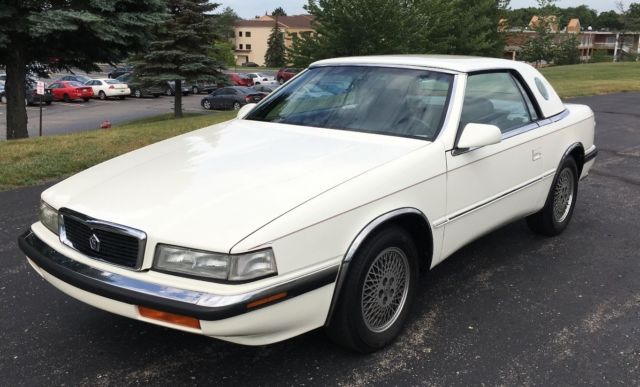 1990 Chrysler TC by Maserati Convertible