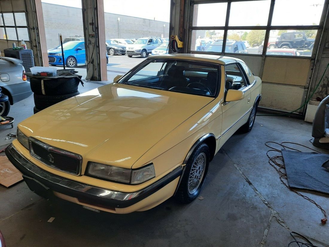 1990 Chrysler TC by Maserati - photo 2