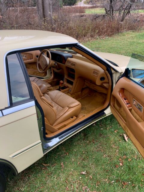 1990 Chrysler Levante - photo 11