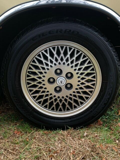 1990 Chrysler Levante - photo 7