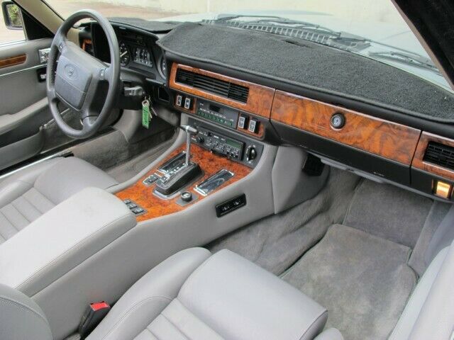 1990 Jaguar XJS 2-Door convertible - photo 10