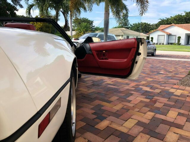 1990 Chevrolet Corvette Convertible - photo 5