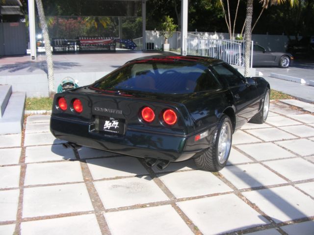 1990 Chevrolet Corvette - photo 3