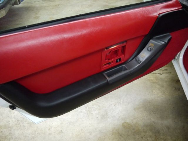 1990 Chevrolet Corvette - photo 13