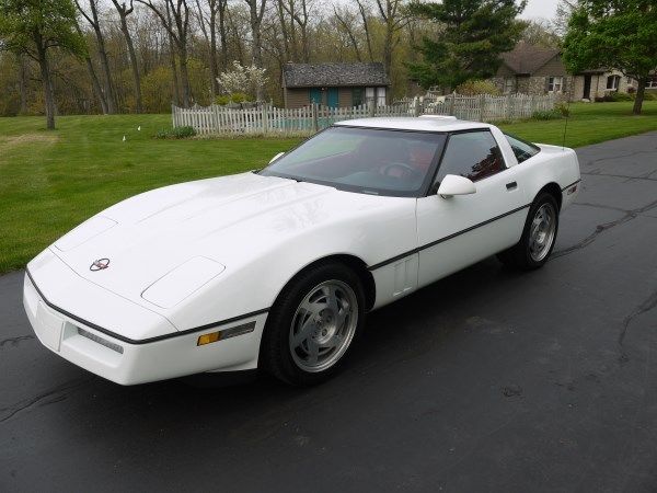 1990 Chevrolet Corvette - photo 3
