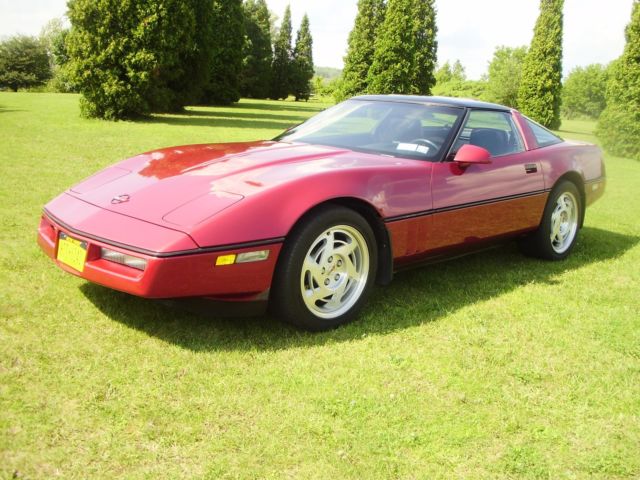 1990 Chevrolet Corvette all black interior - photo 9
