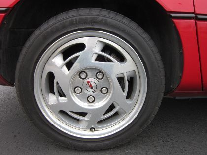 1990 Chevrolet Corvette Base Convertible 2-Door - photo 9