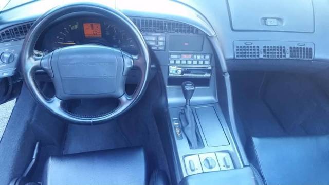 1990 Chevrolet Corvette - photo 7