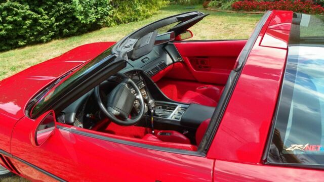 1990 Chevrolet Corvette ZR-1 - photo 5