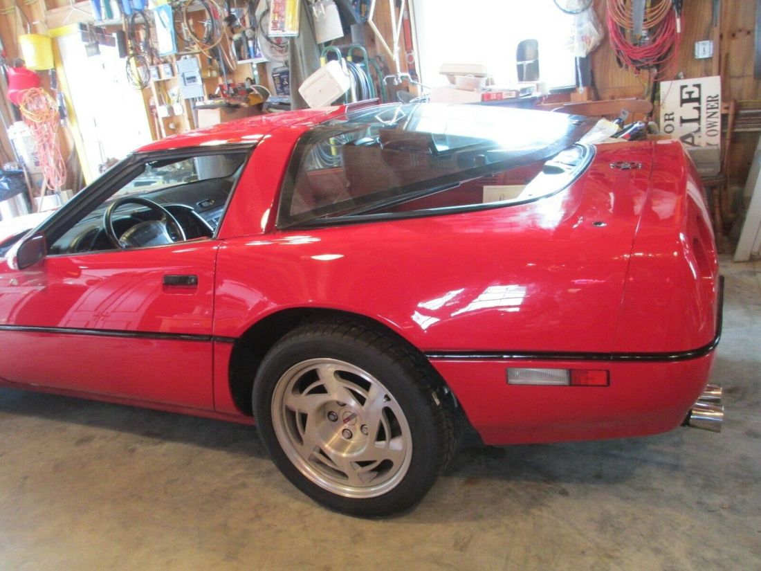 1990 Chevrolet Corvette Corvette Coupe - photo 10