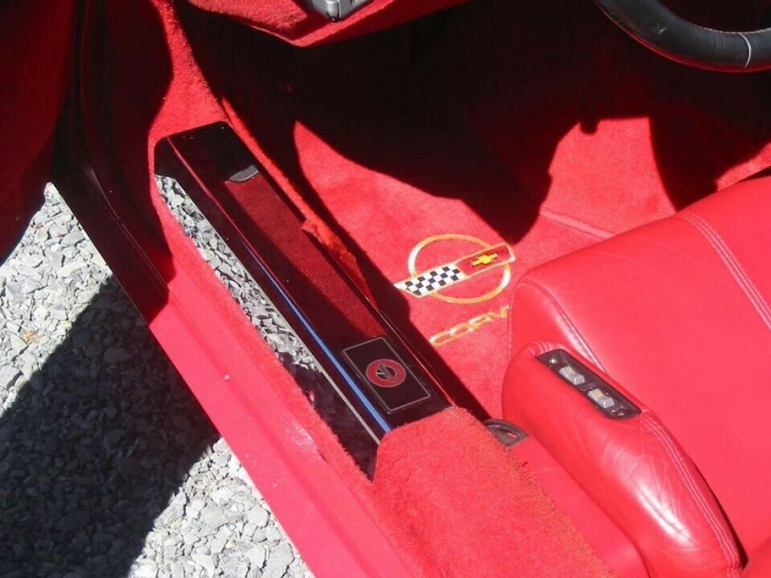 1990 Chevrolet Corvette Corvette Coupe - photo 7