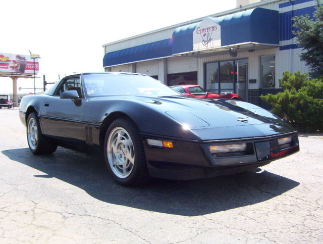 1990 Corvette ZR-1 Sport Coupe, Jet Black, with Only 21,644 Actual Miles! 1991 Chevrolet Corvette ZR-1