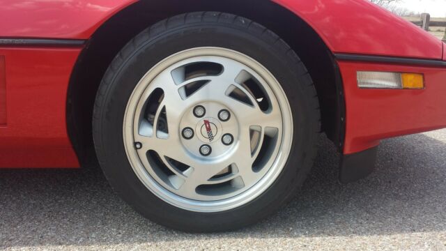 1990 Chevrolet Corvette ZR-1 - photo 11