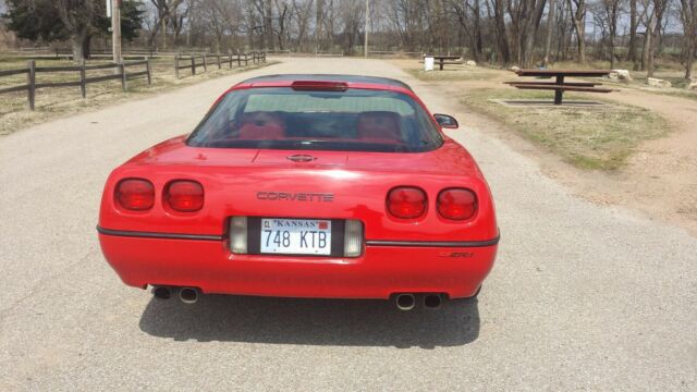 1990 Chevrolet Corvette ZR-1 - photo 7