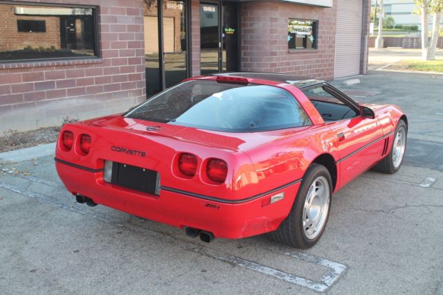 1990 Chevrolet Corvette zr1 - photo 4