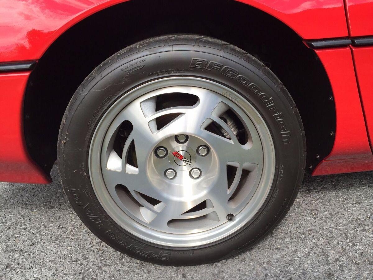 1990 Chevrolet Corvette ZR-1 - photo 11