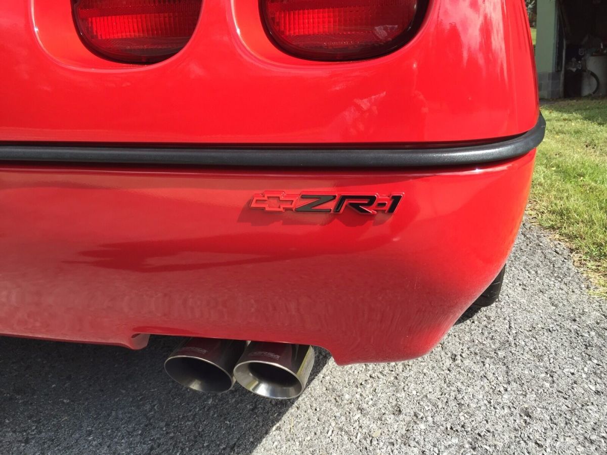 1990 Chevrolet Corvette ZR-1 - photo 3