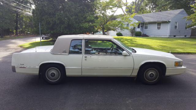 1990 Cadillac DeVille - photo 2