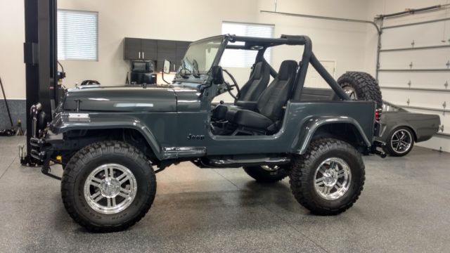 1990 Jeep Wrangler - photo 2