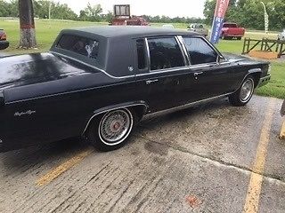 1990 Cadillac Brougham D'elegance Cadillac Brougham Sedan - photo 3